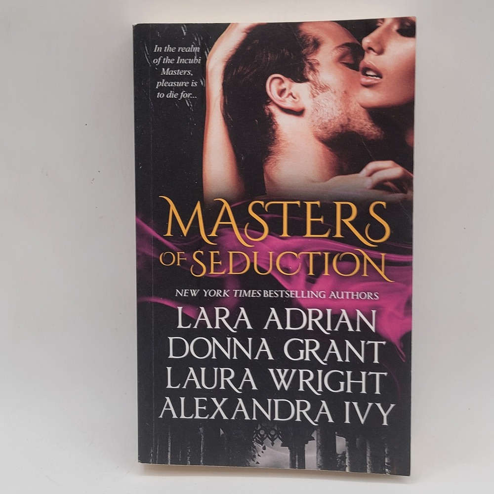 Masters of Seduction Lara Adrian Signed Paperback Paranormal Romance Anthology